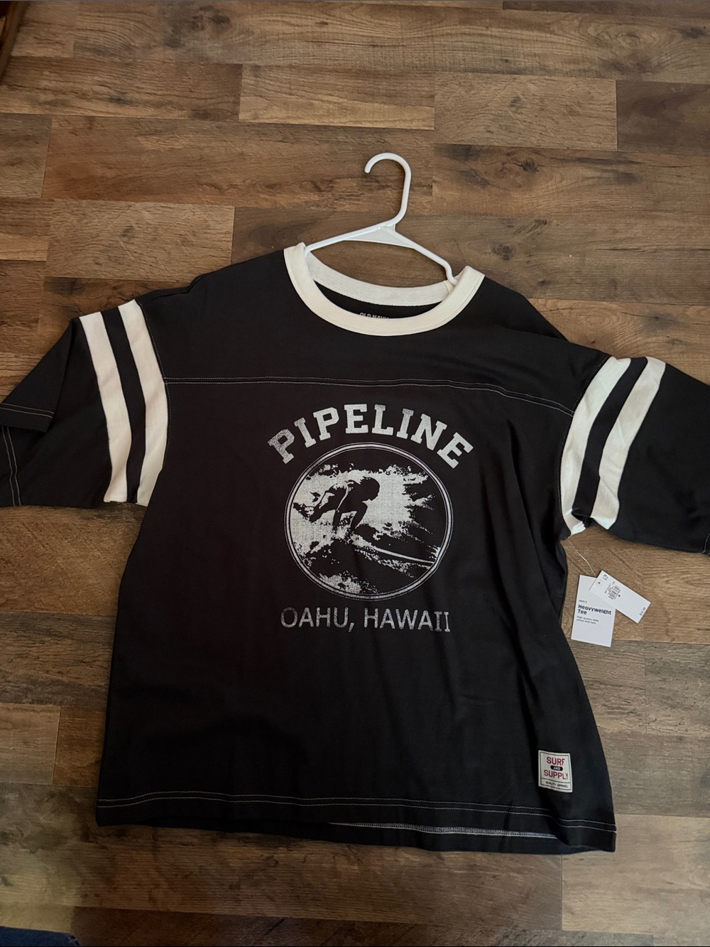Old Navy Black and White Pipeline Oahu Surf Short Sleeve Tee